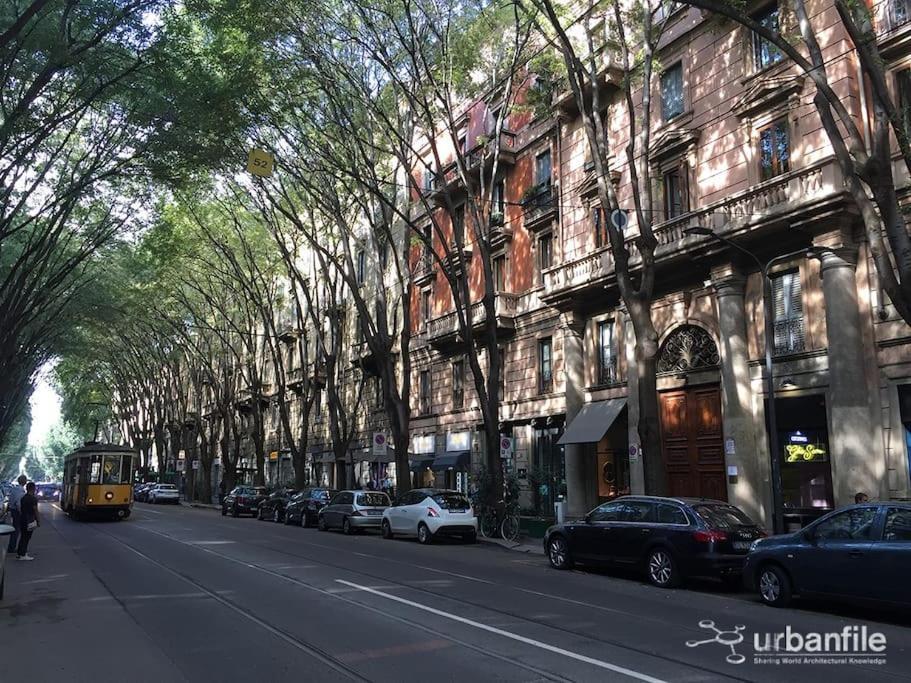 Elegante Appartamento In Centro Milano Exteriör bild